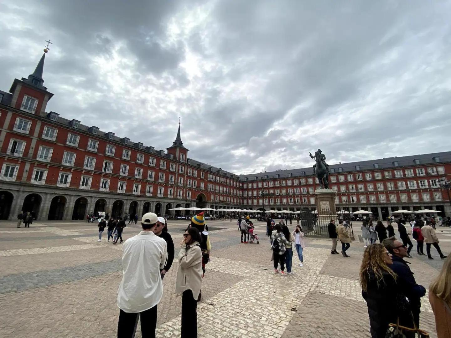 Big Apartment In Plaza Mayor In Madrid Spain Екстер'єр фото